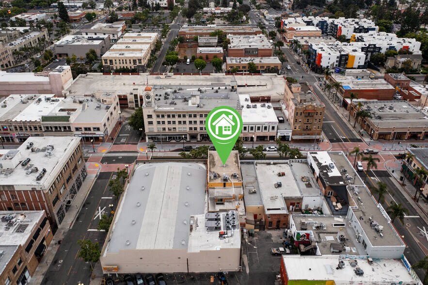 More Photos Of 209-211 W 4th St, Santa Ana Storefront Retail Office For Sale