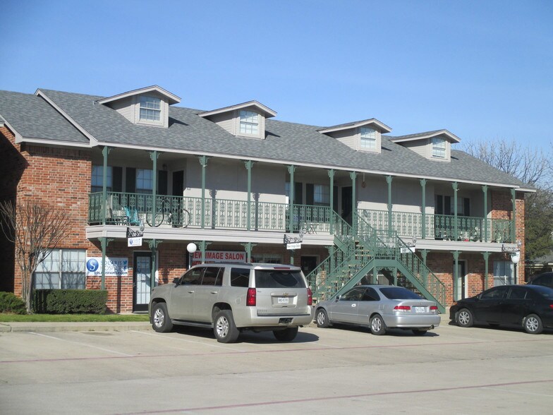 More Photos Of 405 S Elm St, Denton Apartments For Sale