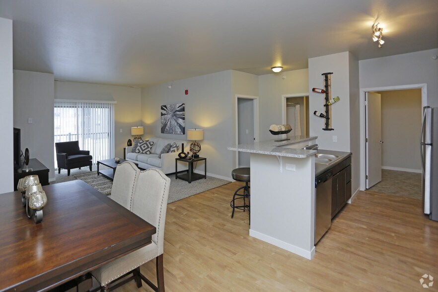 More Photos Of 1220-1250 27th Ave NW, Minot Apartments For Sale