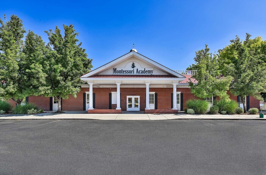 Primary Photo Of 1400 N Park Ln, Eagle Schools For Sale