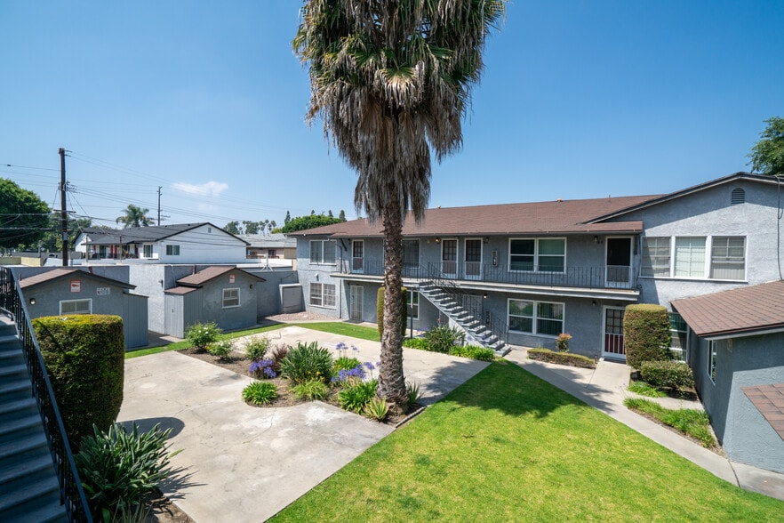 More Photos Of 1602-1608 W Juno Ave, Anaheim Apartments For Sale