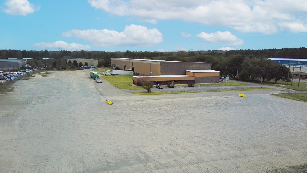 Primary Photo Of 48 Artley Rd, Savannah Manufacturing For Lease