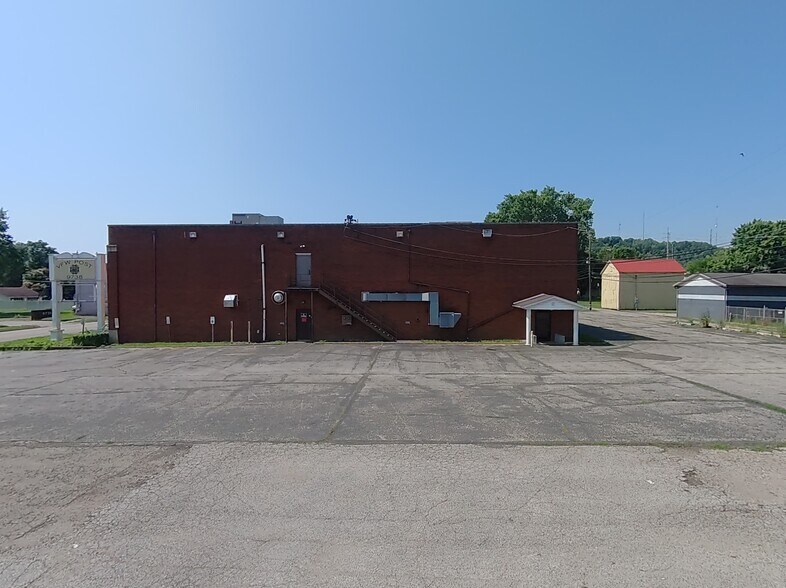 More Photos Of 227 Main St, Huntington Lodge Meeting Hall For Sale