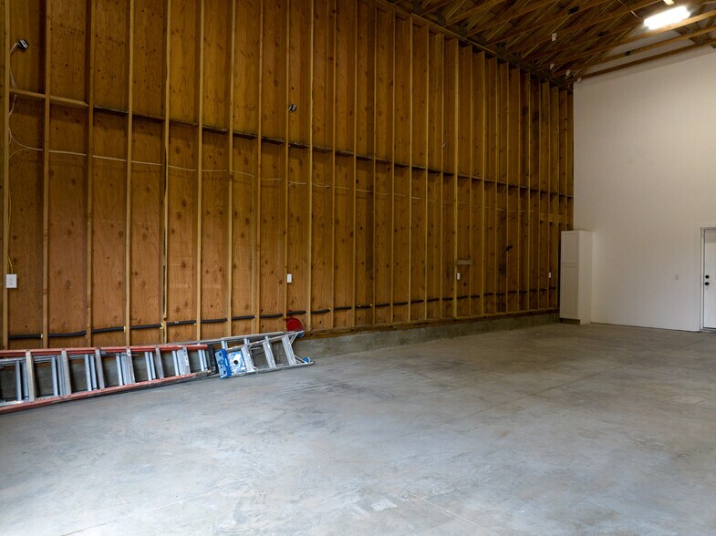 More Photos Of 3061 Odell Hwy, Hood River Specialty For Sale