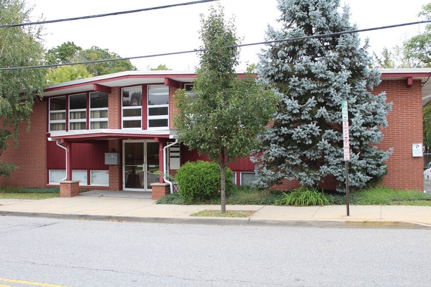 More Photos Of 15 Moore Ave, Mount Kisco Medical For Sale