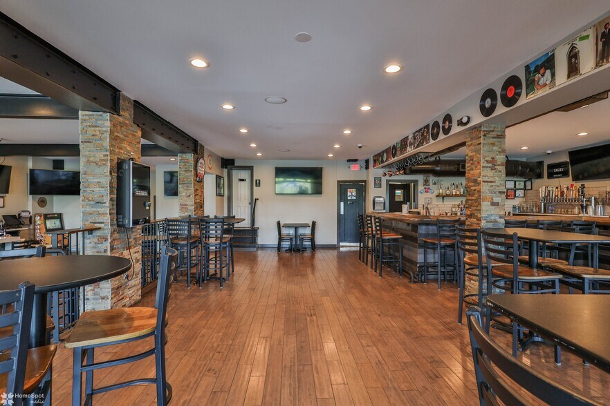 More Photos Of 2101 W Liberty St, Allentown Bar For Sale
