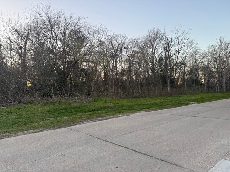 More Photos Of Lot 10 Reunion, Violet Land For Sale