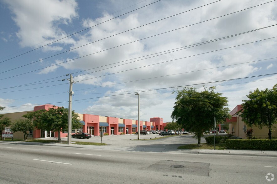 More Photos Of 4615 NW 72nd Ave, Miami Flex For Sale