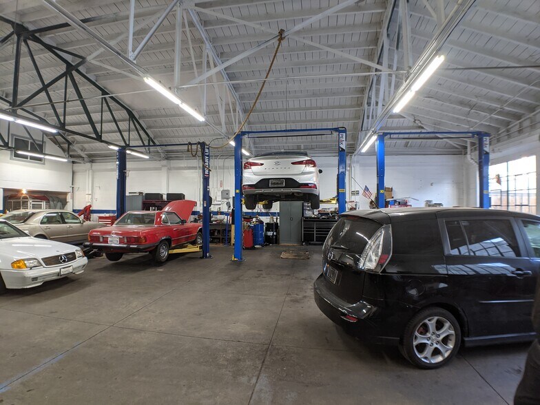 More Photos Of 710 N San Mateo Dr, San Mateo Service For Lease