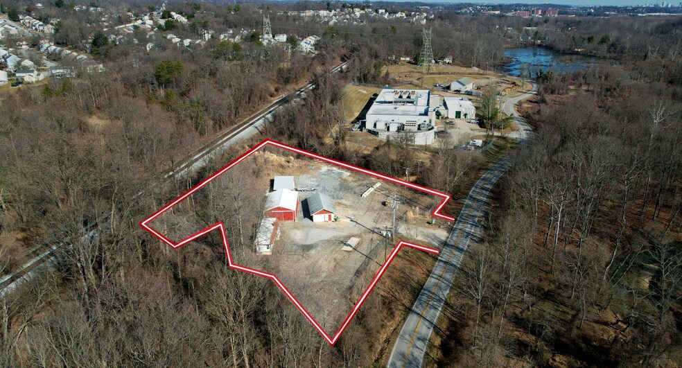 More Photos Of 6114 Race Rd, Elkridge Industrial For Sale