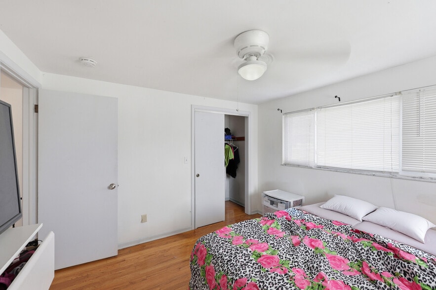 More Photos Of 5780 N Meadows Blvd, Columbus Apartments For Sale