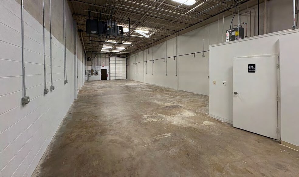 More Photos Of 5700 General Washington Dr, Alexandria Unknown For Lease