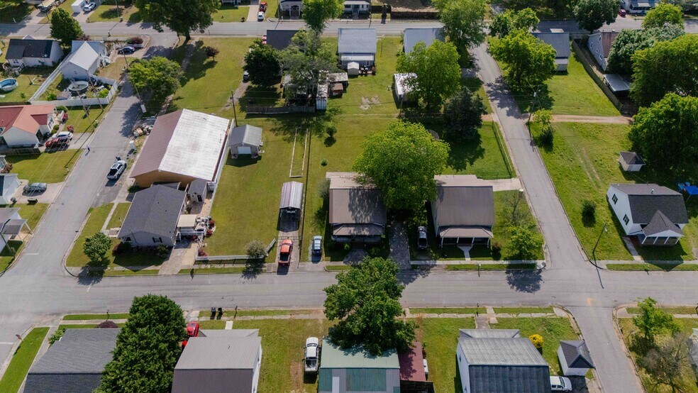 More Photos Of 8 2nd St, Aragon Apartments For Sale