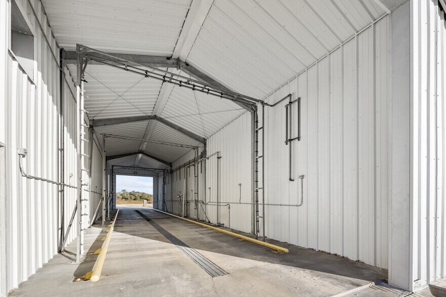 More Photos Of 2000 W Adams Ave, Port O'Connor Land For Sale