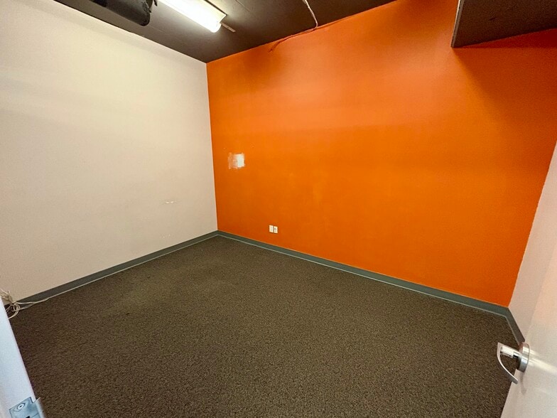 More Photos Of 601-619 Carnarvon St, New Westminster Storefront Retail Residential For Lease