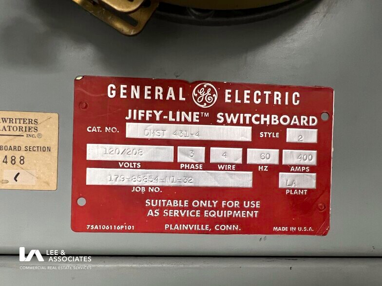 More Photos Of 13722 S Harvard Pl, Gardena Industrial For Lease