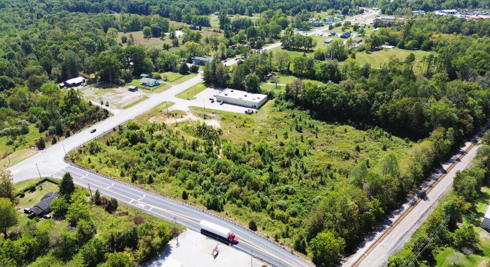 More Photos Of 5709 S US Highway 25, Lily Land For Sale