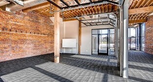 More Photos Of 3801 Franklin St, Denver Office For Sale