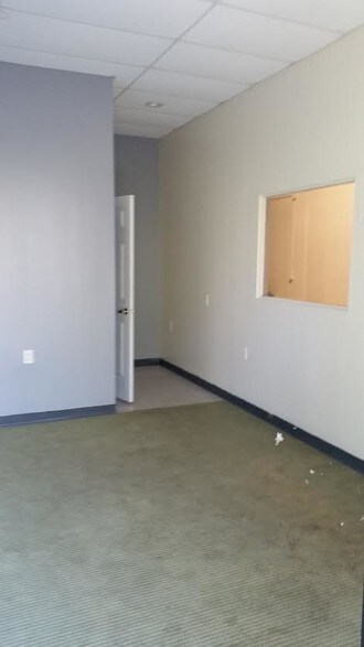 More Photos Of 1424 Hamlin Ave, Saint Cloud Unknown For Lease