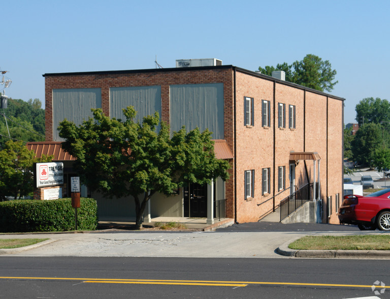 Primary Photo Of 700 Dalrymple Rd NE, Sandy Springs Office For Lease