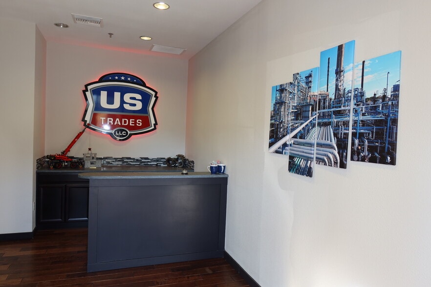 More Photos Of 7100 E Cave Creek Rd, Cave Creek Office Residential For Sale