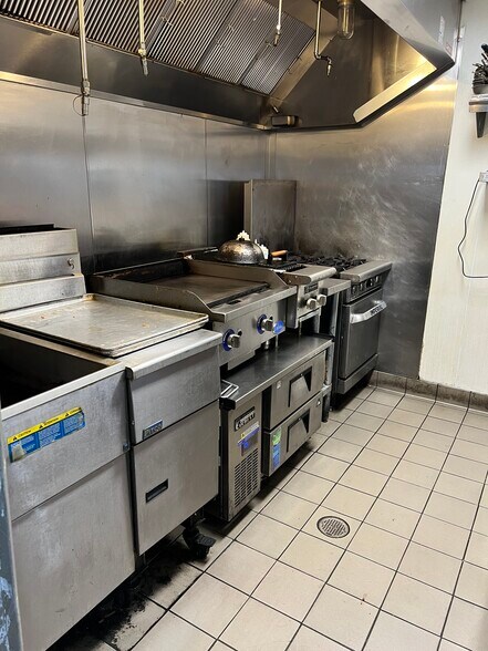 More Photos Of 1522 Jefferson Blvd, West Sacramento Restaurant For Lease