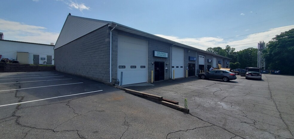 Primary Photo Of 9208 Venture Ct, Manassas Park Warehouse For Lease