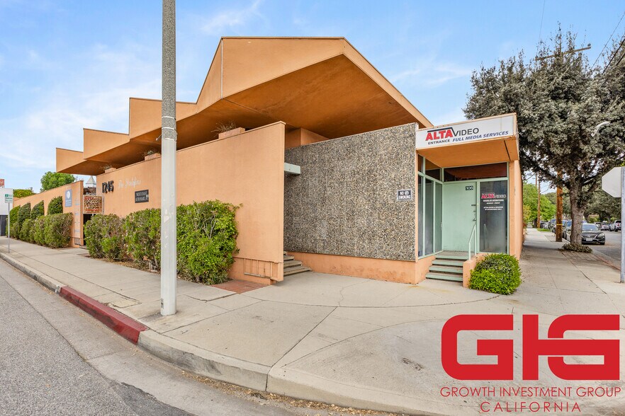 More Photos Of 1245 E Walnut St, Pasadena Medical For Sale
