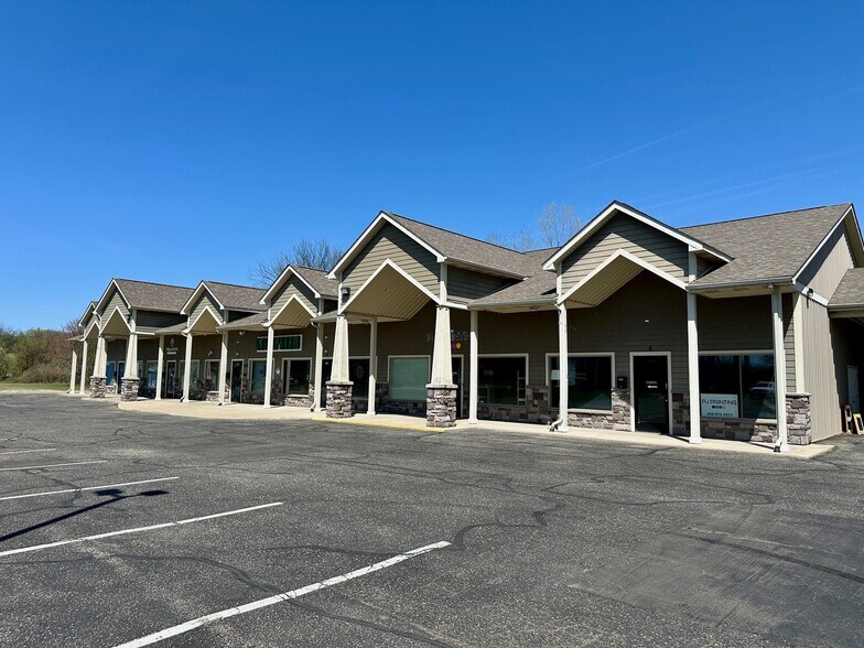 More Photos Of 633 Hooker Rd, Allegan General Retail For Sale