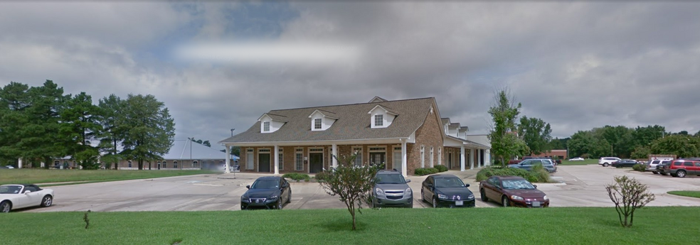 Primary Photo Of 1726-1732 Galleria Oaks Dr, Texarkana Office For Lease