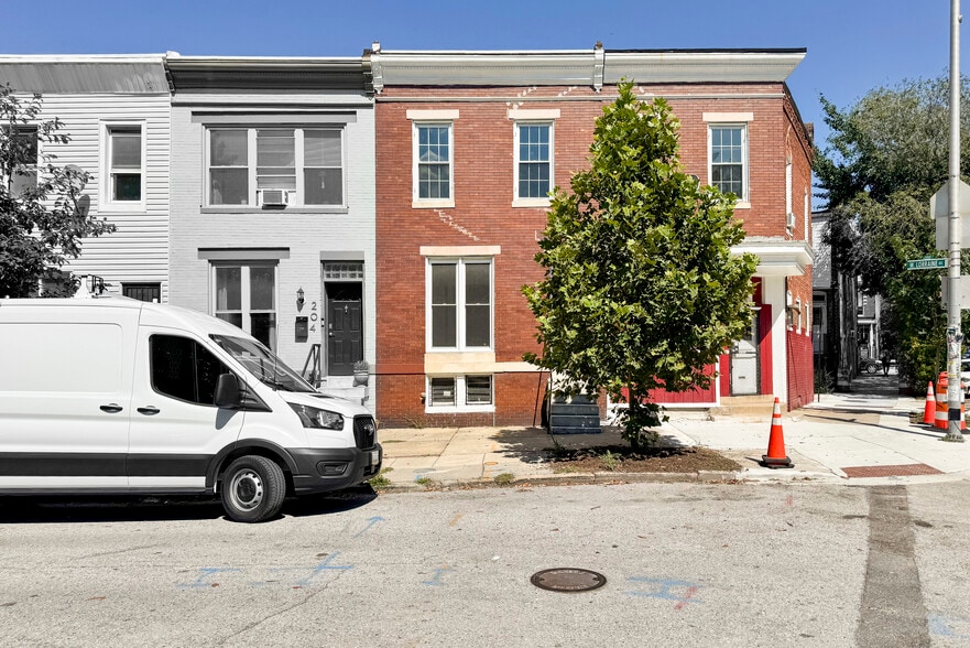 More Photos Of 200 W Lorraine Ave, Baltimore Storefront Retail Residential For Sale