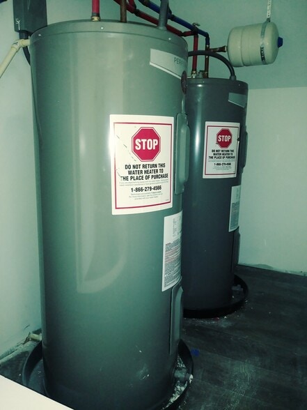 More Photos Of 1092 Sells Ave SW, Atlanta Specialty For Sale