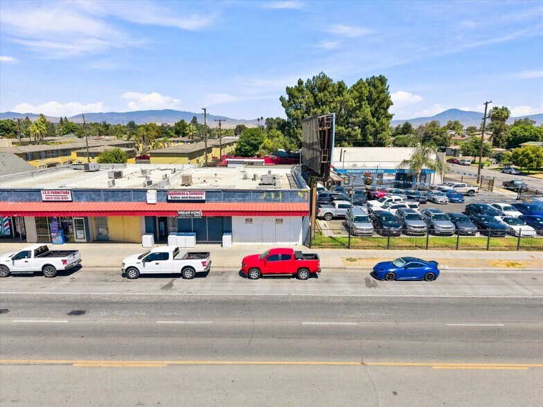 More Photos Of , Bakersfield General Retail For Sale