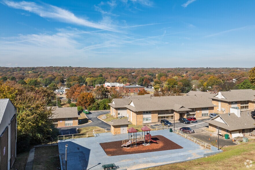More Photos Of 431 McCain Blvd, North Little Rock Apartments For Sale