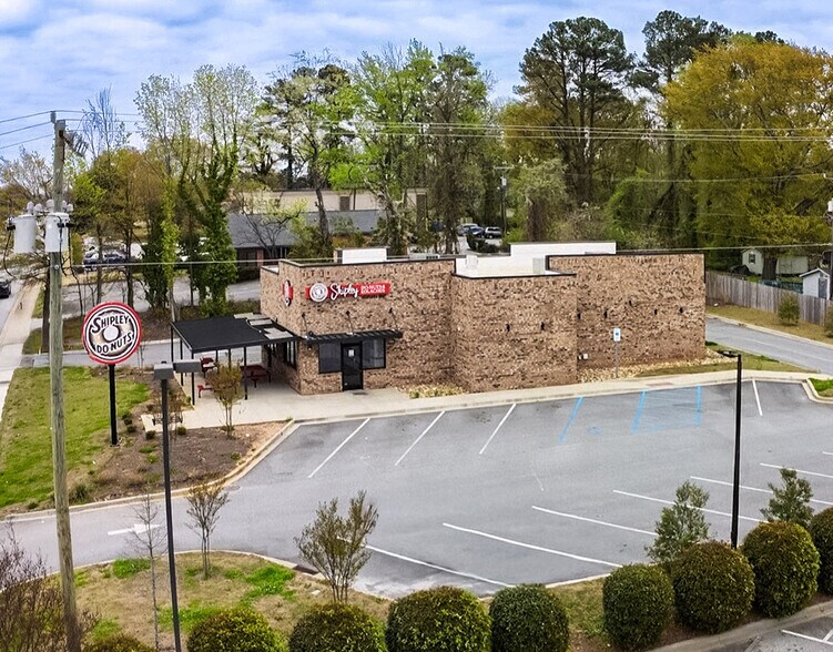 More Photos Of 1631 John B White SR Blvd, Spartanburg General Retail For Lease