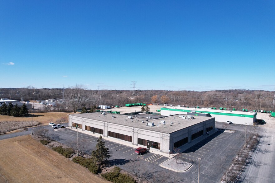Primary Photo Of 16500-16540 W Rogers Dr, New Berlin Light Distribution For Sale