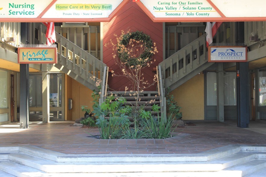 More Photos Of 3136-3222 Jefferson St, Napa Unknown For Lease