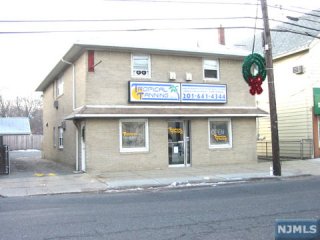 More Photos Of 209 Washington Ave, Little Ferry General Retail For Sale