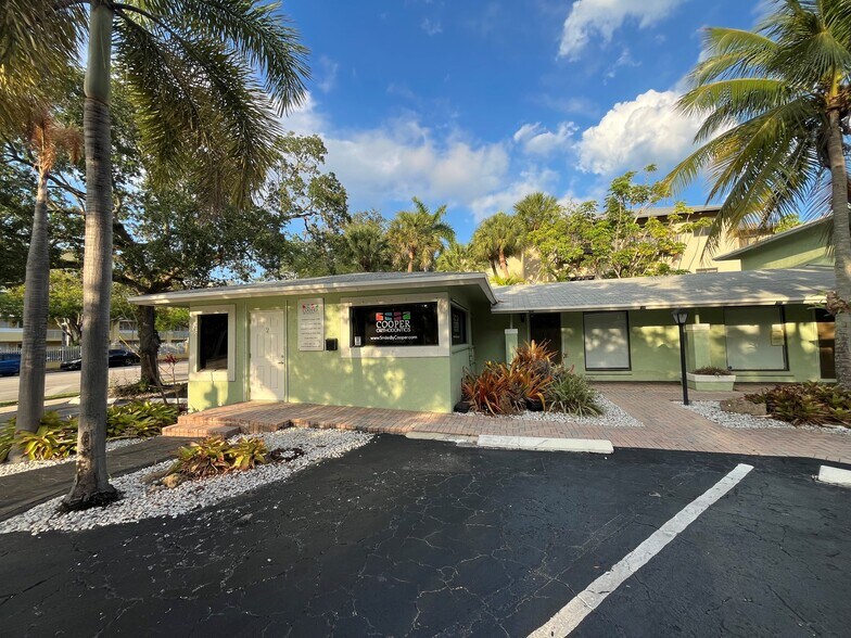 More Photos Of 1500 E Broward Blvd, Fort Lauderdale Medical For Sale