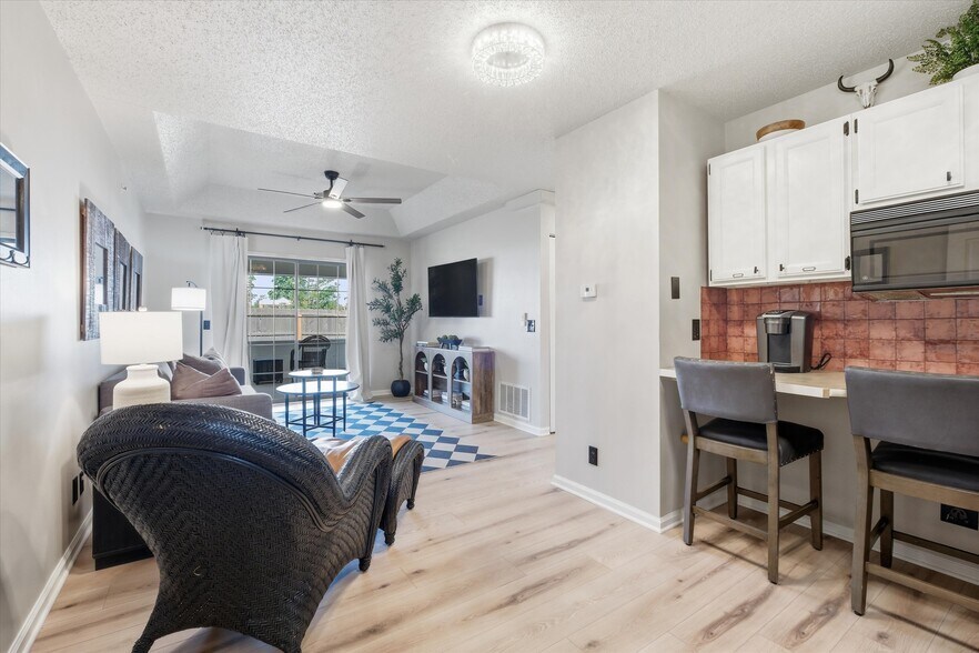 More Photos Of 107 Amity st, Louisburg Hotel For Sale