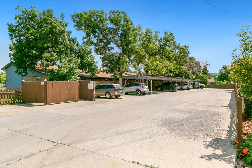 More Photos Of 1220 Allison St, Lakewood Apartments For Sale