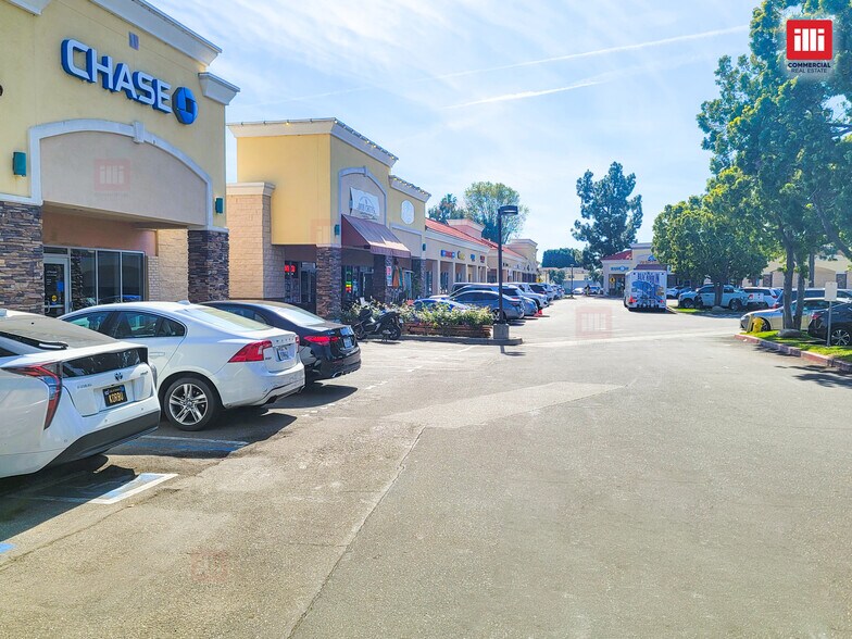 More Photos Of 10774 Jefferson Blvd, Culver City Unknown For Lease