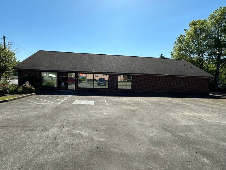 More Photos Of 1501 Shorter Ave SW, Rome Office For Lease