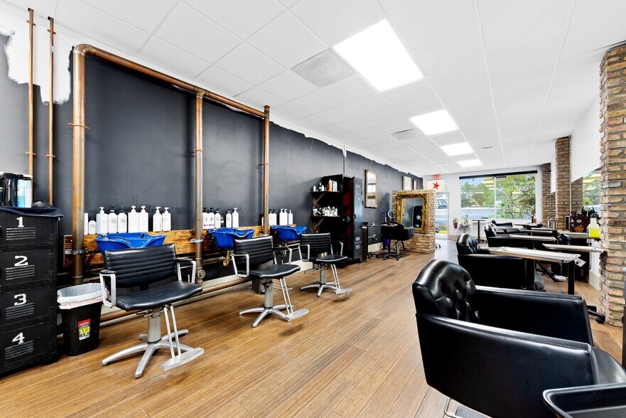 More Photos Of 1602 Cordova Rd, Fort Lauderdale Storefront Retail Office For Lease
