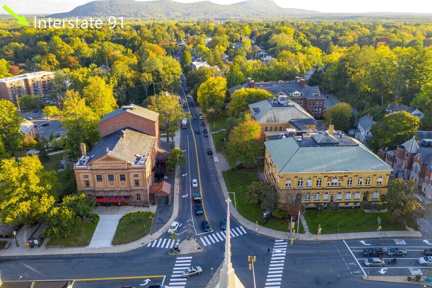 More Photos Of 17 New South St, Northampton Office Residential For Lease