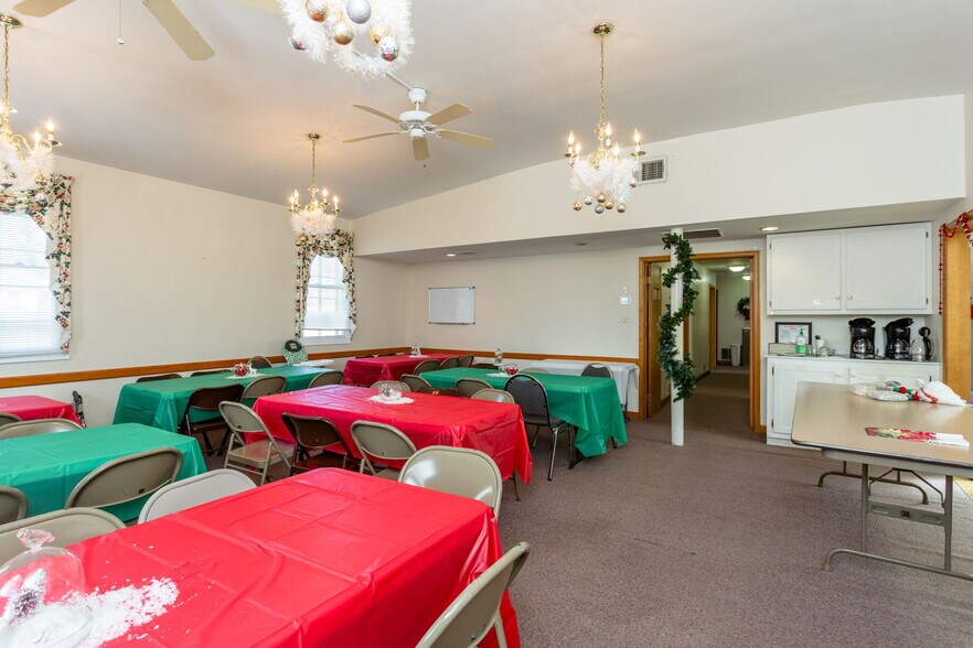 More Photos Of 2408 Hickory St, Staunton Religious Facility For Sale