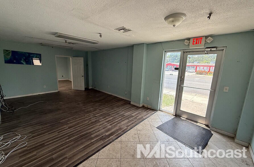 More Photos Of 2610 Orange Ave, Fort Pierce Warehouse For Lease