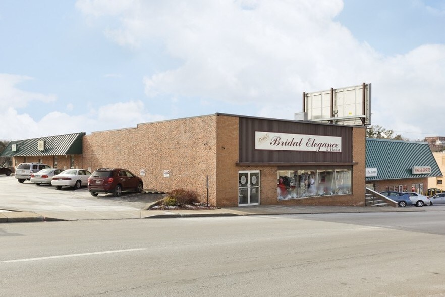 More Photos Of 105-111 W Fayette St, Uniontown Unknown For Lease