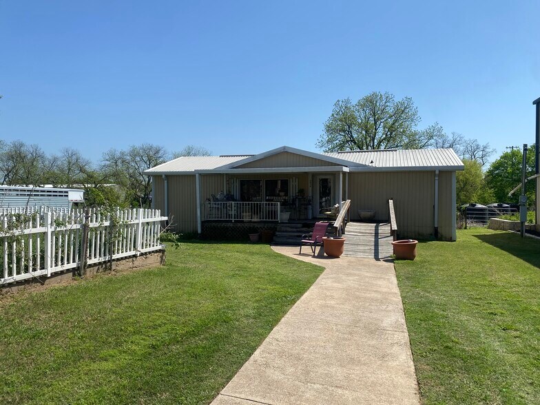 More Photos Of , Burleson Unknown For Sale