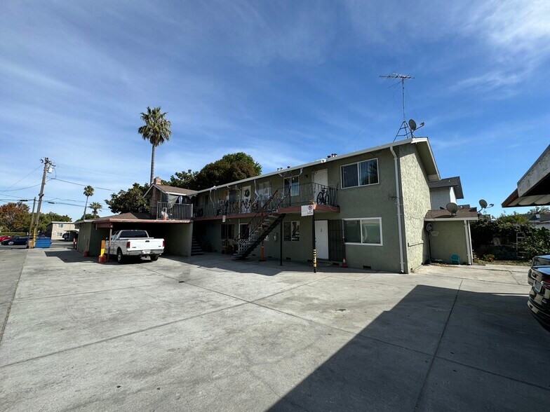 More Photos Of 530 Columbia Ave, Sunnyvale Apartments For Sale